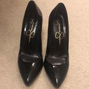 Jessica Simpson Black pointed High Heels size 7